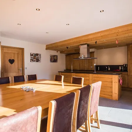Chalet Familial La Griotte Avec Piscine Praz-sur-Arly